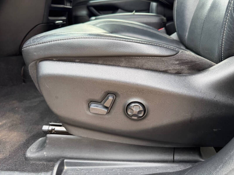 2020 Chrysler Pacifica Launch Edition