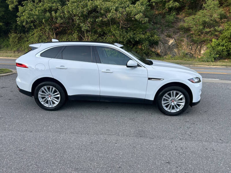 2017 Jaguar F-PACE 35t Prestige
