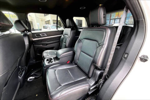 2017 Ford Explorer Sport