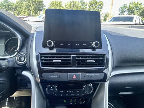 2023 Mitsubishi Eclipse Cross SE