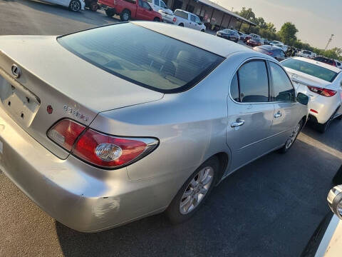 2004 Lexus ES 330