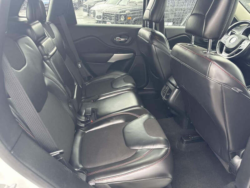 2018 Jeep Cherokee Trailhawk