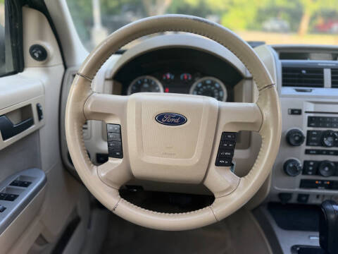 2011 Ford Escape XLT