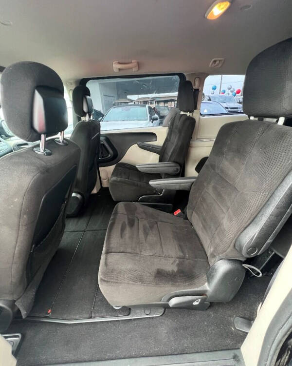 2013 Dodge Grand Caravan SE