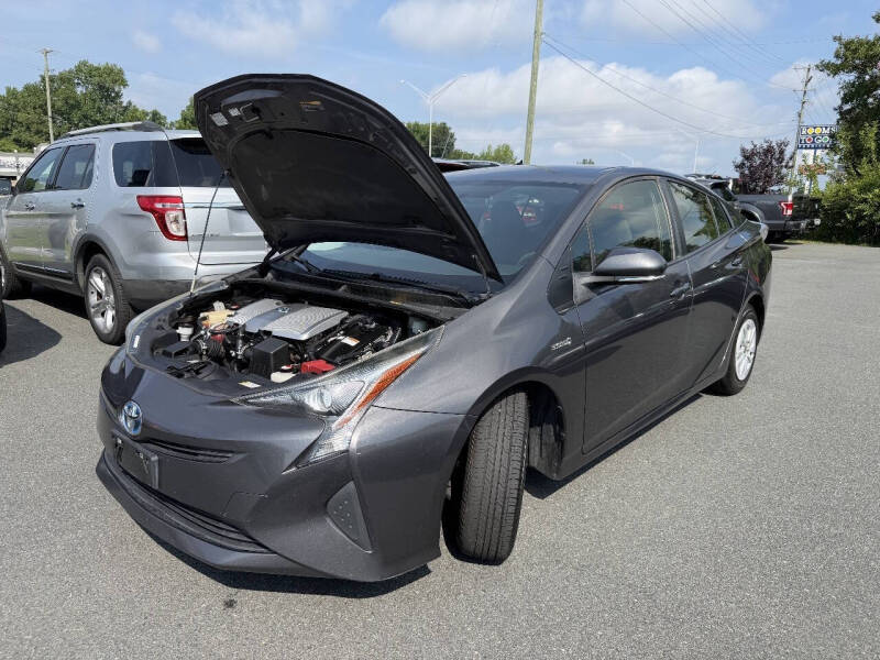 2016 Toyota Prius Two