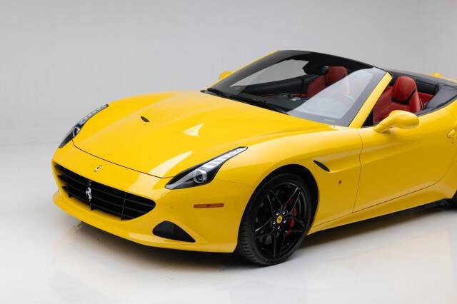 2016 Ferrari California T