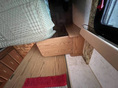 2000 Winnebago Adventurer