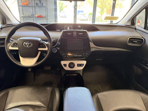 2018 Toyota Prius Three