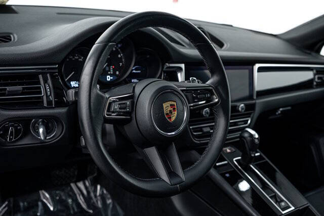 2024 Porsche Macan