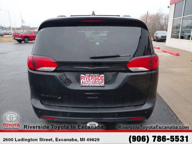 2019 Chrysler Pacifica Touring L Plus