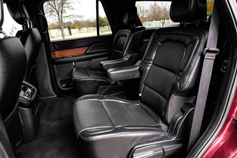 2019 Lincoln Navigator Select