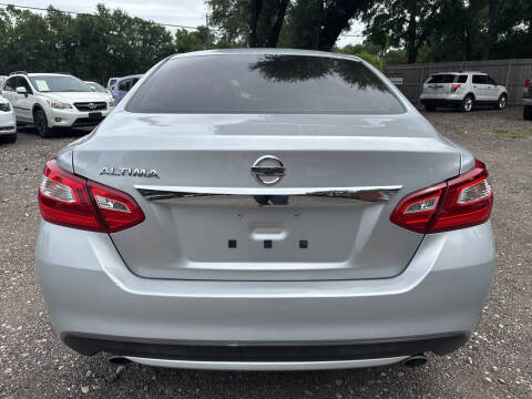 2017 Nissan Altima 2.5 SV