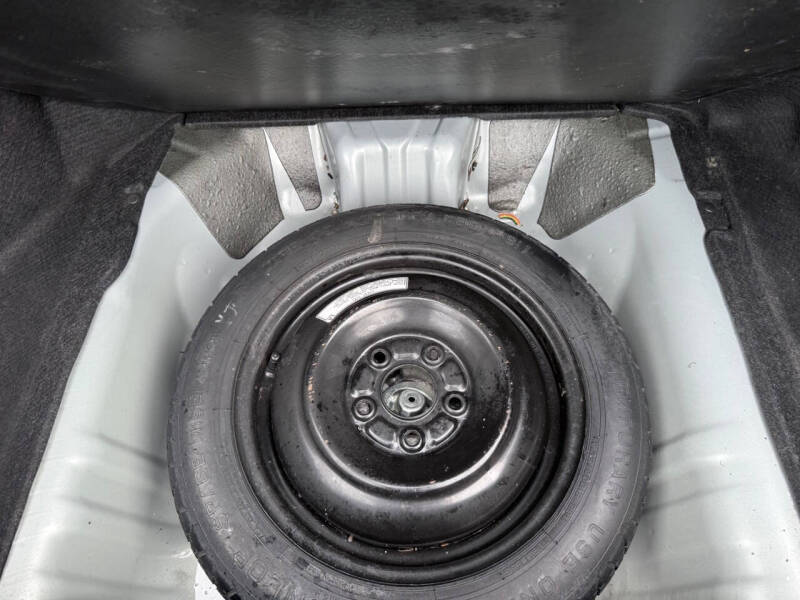 2012 Honda Civic Hybrid w/Navi