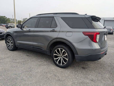 2022 Ford Explorer ST-Line