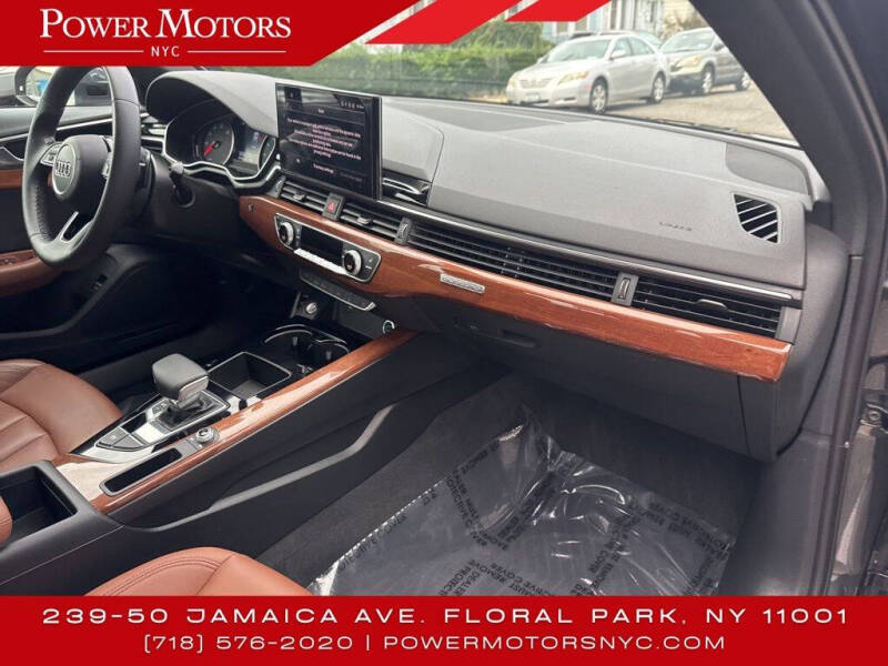 2023 Audi A4 quattro Premium 40 TFSI