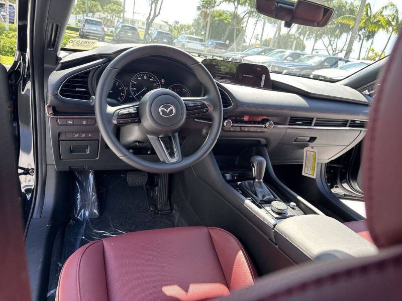 2026 Mazda Mazda3 Hatchback 2.5 S Carbon Edition