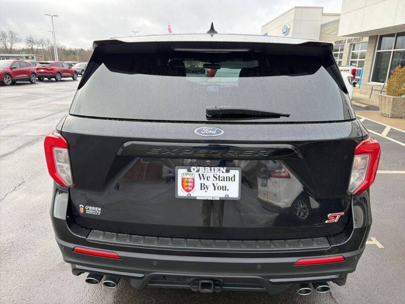 2021 Ford Explorer ST