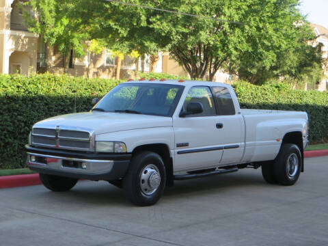 2002 Dodge Ram Pickup 3500 for sale at RBP Automotive Inc. in Houston TX