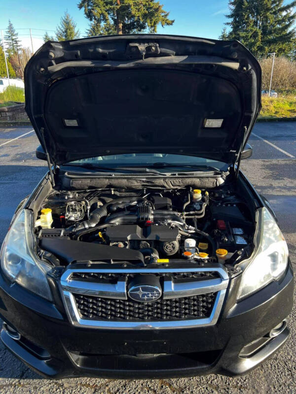 2013 Subaru Legacy I Premium photo 26