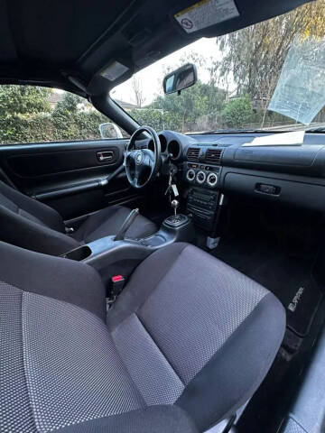 2005 Toyota MR2 Spyder