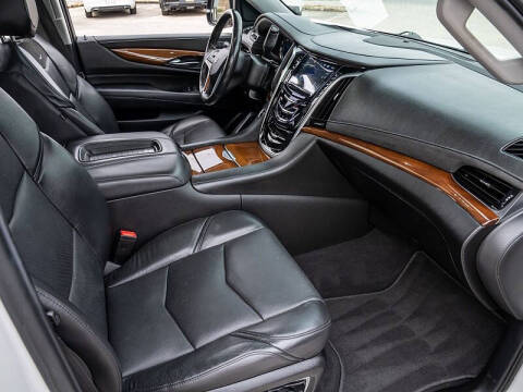 2020 Cadillac Escalade Premium Luxury