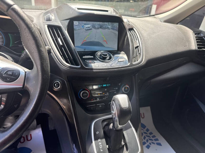 2017 Ford C-MAX Hybrid Titanium