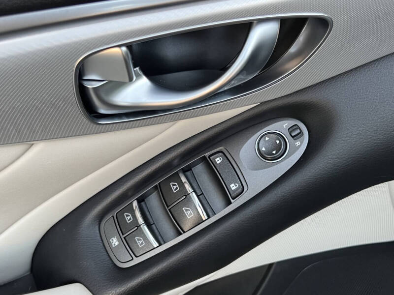 2021 Infiniti Q50 Luxe