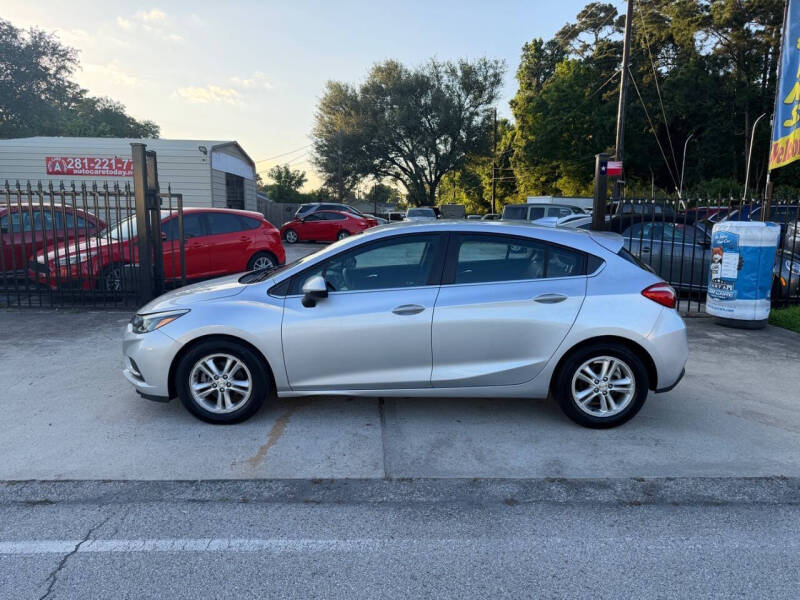2017 Chevrolet Cruze LT Auto