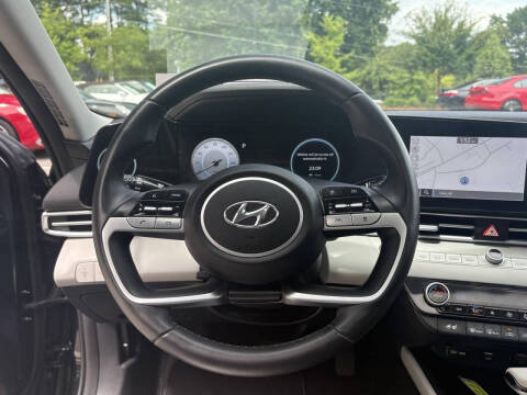 2023 Hyundai Elantra Hybrid Limited