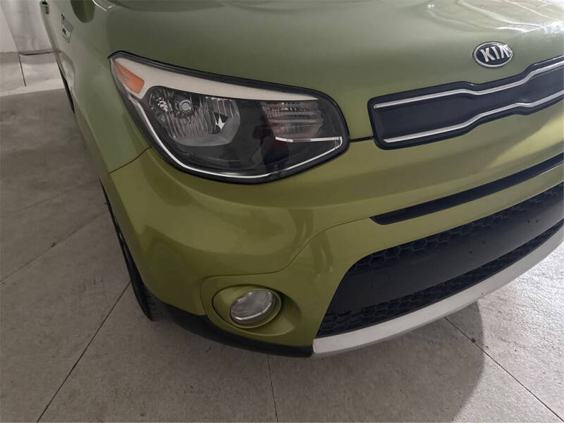 2017 Kia Soul +