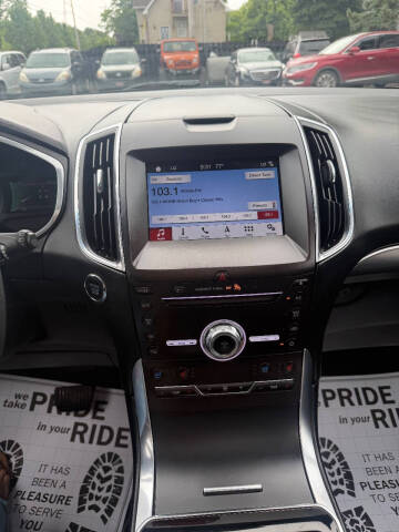 2019 Ford Edge Titanium