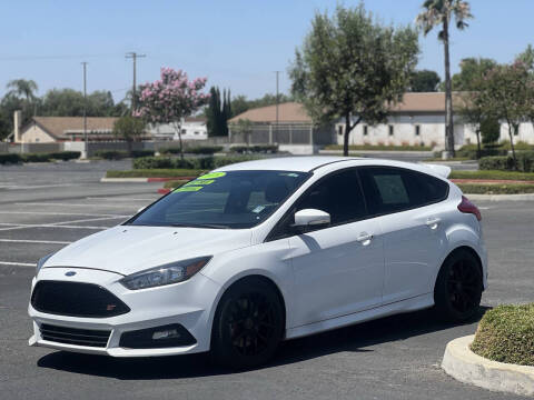 2018 Ford Focus ST