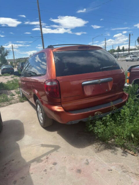 2006 Chrysler Town and Country for sale at Choice American Auto Sales in Cheyenne, WY