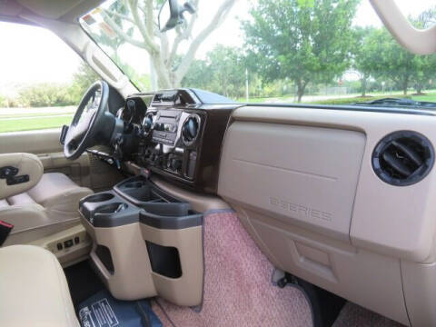 2014 Ford E-Series E-150