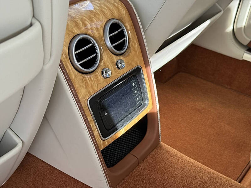 2016 Bentley Flying Spur V8