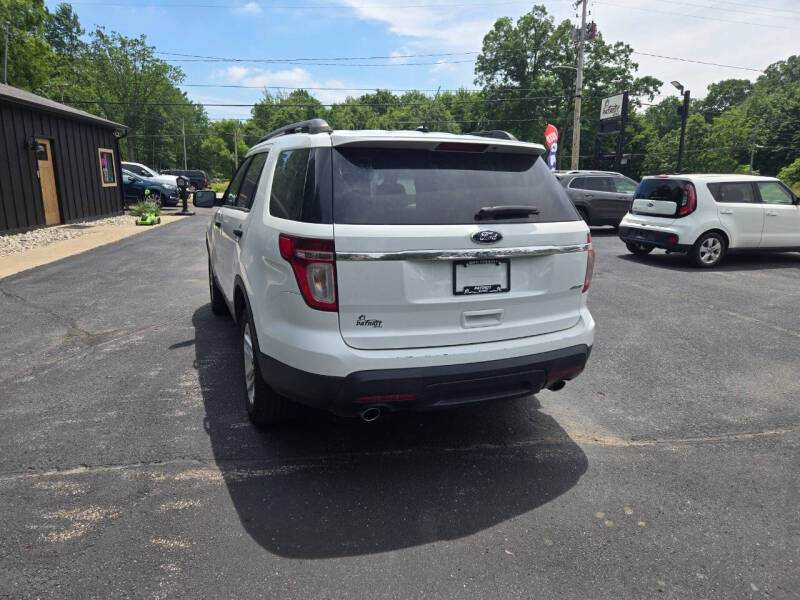 2015 Ford Explorer