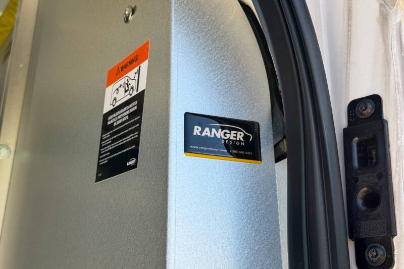2023 Ford E-Transit 350