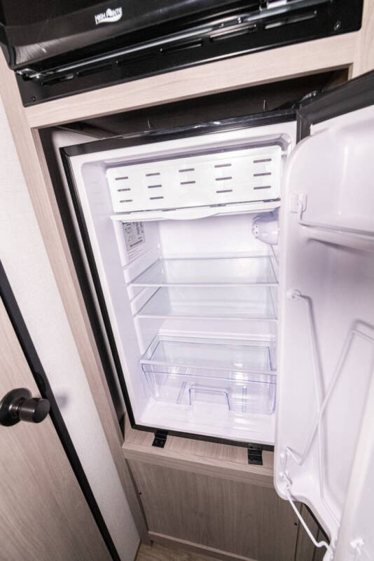 2024 Coleman Dutchman