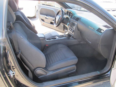 2013 Dodge Challenger SXT