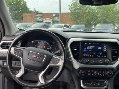 2021 GMC Acadia SLT