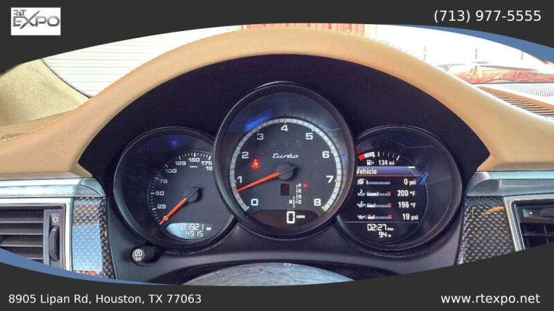 2015 Porsche Macan Turbo