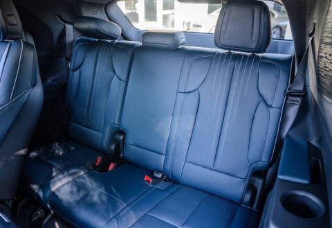 2025 Cadillac Escalade IQ Luxury 2