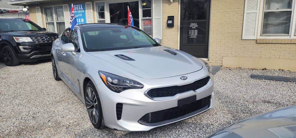 2018 Kia Stinger for sale at ESELL AUTO SALES in Cahokia, IL