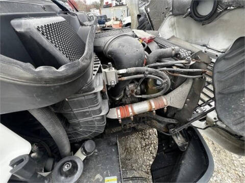 2014 Freightliner Cascadia