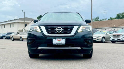 2018 Nissan Pathfinder S