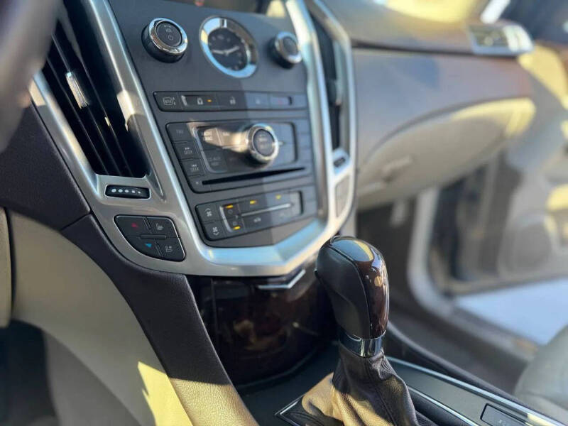 2010 Cadillac SRX Premium Collection