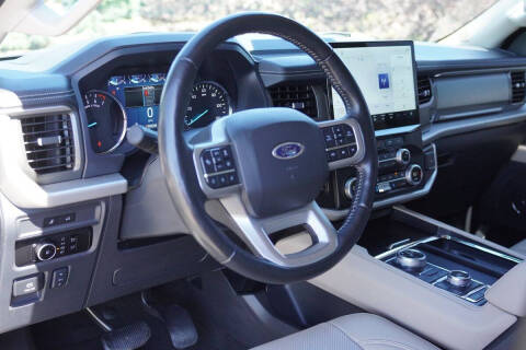 2024 Ford Expedition MAX XLT
