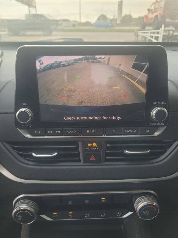 2019 Nissan Altima 2.5 SR