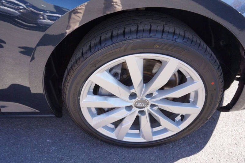 2017 Audi A4 2.0T Premium