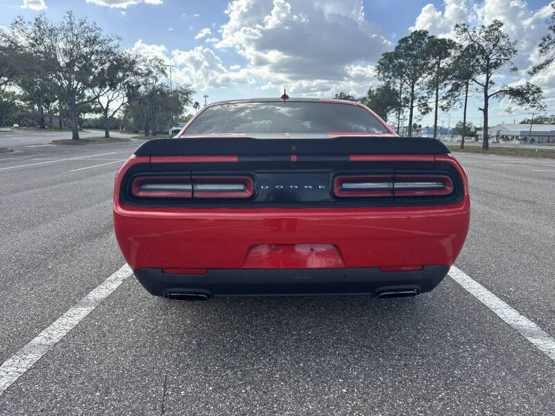 2015 Dodge Challenger SXT